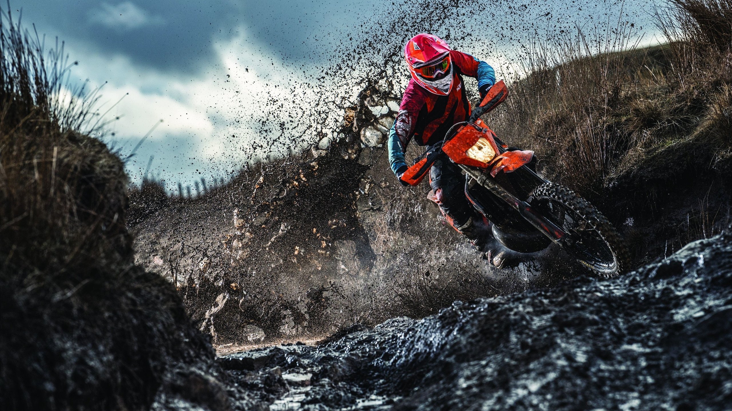 东决硝烟未散，南美高原的篮球史诗，玻利维亚力克安哥拉的启示